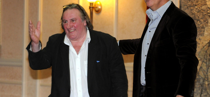 Depardieu-t kulturális nagyköveti tiszttel kínálták meg Montenegróban