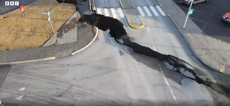 Előtte-utána videó mutatja: magmafolyosóra építették az izlandi Grindavík városát