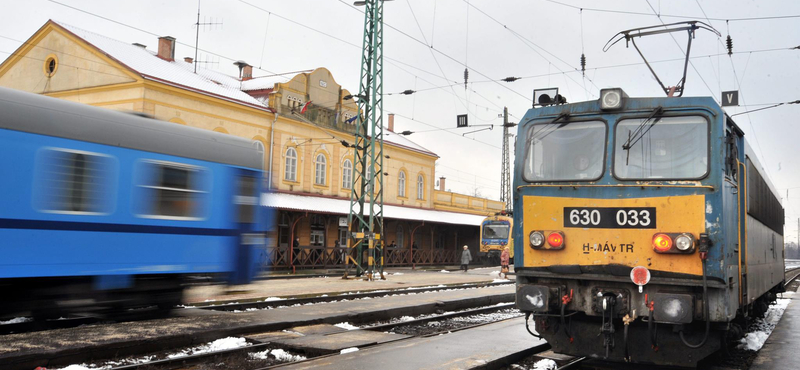 Visszakoztak a masiniszták, elmarad a hétfői sztrájk