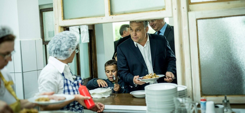 Hadházy: Az iskolai menzapénzek egy részét is lenyúlnák egy törvényjavaslattal, amit Palkovics volt üzlettársa kapna meg