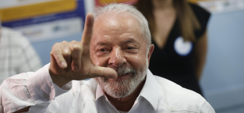 Letette hivatali esküjét Brazília új elnöke, Lula da Silva