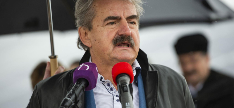 Három év letöltendőt kapott Töröcskei István