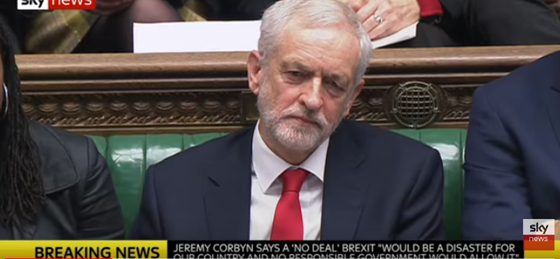 "Stupid woman" – Corbyn lehülyézte a brit miniszterelnököt a parlamentben