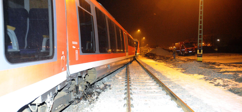 Táblázatban gyűjtik az „Aranyvonat” működési zavarait