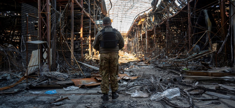 Kazettás bombákkal támadták az oroszok Harkivot