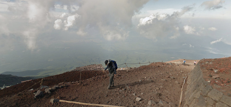 Street View a 3776 méter magas Fudzsi csúcsáról