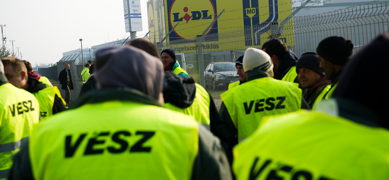 Lidl-blokád: fokozott rendőri ellenőrzés Szigetszentmiklóson 