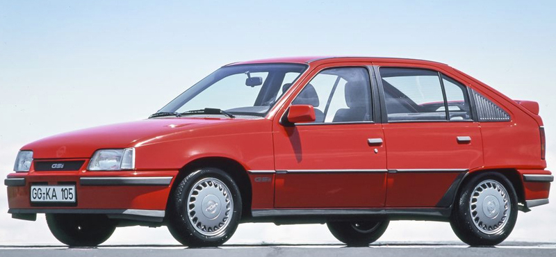 Báránybőrbe bújt farkas ez az 500+ lóerős biatorbágyi régi Opel