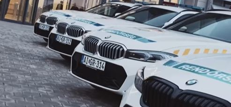 Máris összetört az egyik vadonatúj rendőrségi BMW Debrecenben