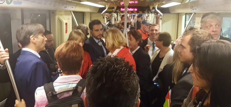 4-es metró: a kormány hivatalos dokumentumban vádolja elődeit