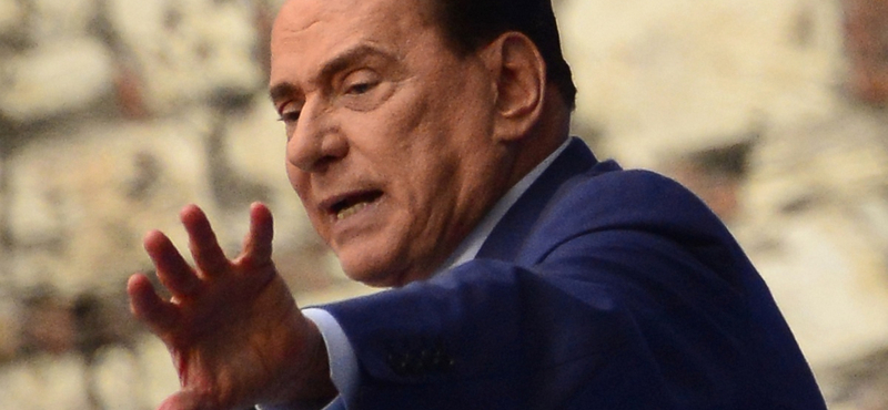 Harmadosztályú focicsapatot vett Berlusconi