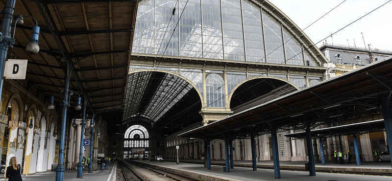 Lövöldözés lehetett a Keleti pályaudvarnál hétfőn, emberölés előkészülete miatt nyomoznak