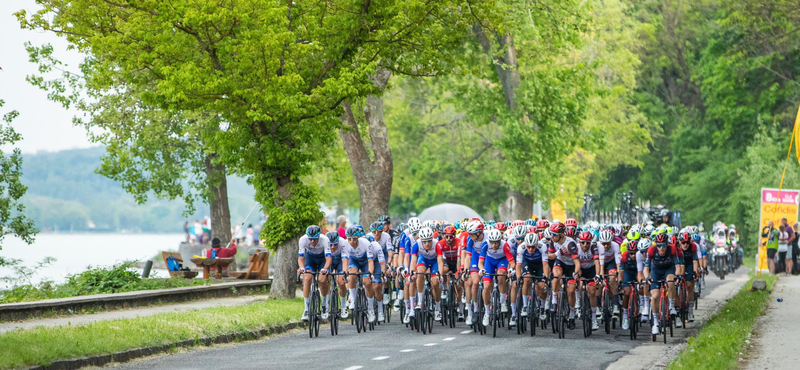 Cavendish nyerte a balatoni Giro-szakaszt