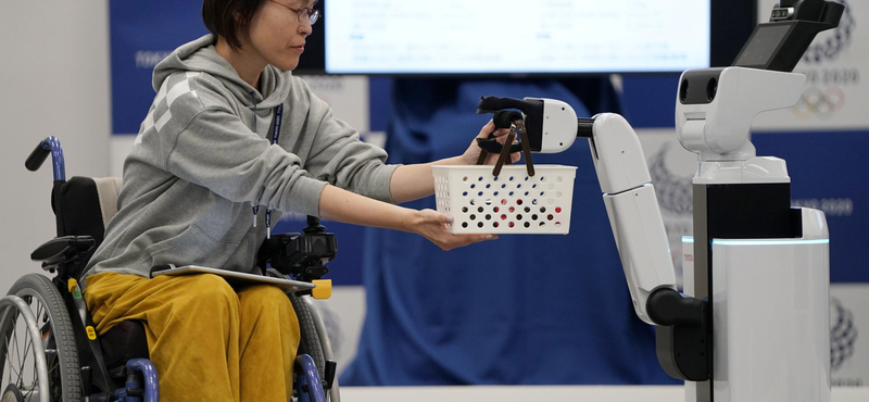 Menő segítő robotok is dolgoznak majd a tokiói olimpián – videó