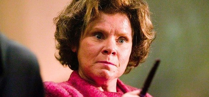 Mitől jó vezető Dumbledore és mitől rossz Umbridge?