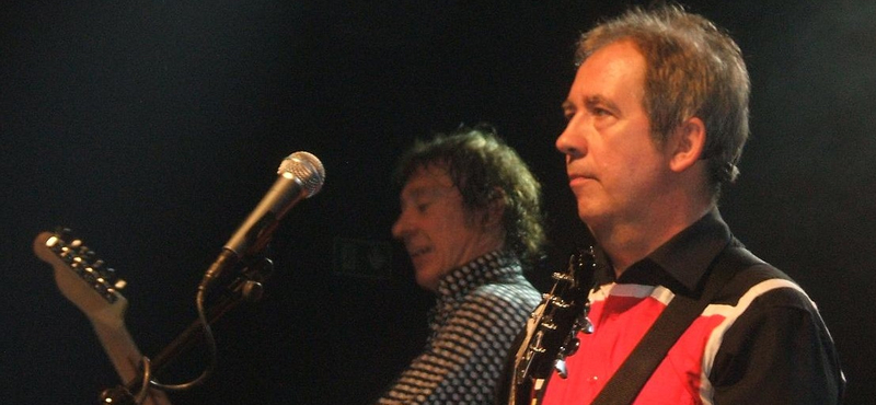 Meghalt Pete Shelley, a Buzzcocks punk-rock banda frontembere