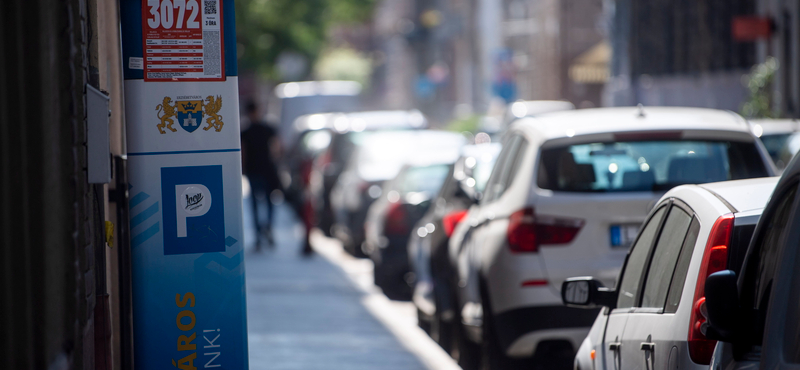 A két ünnep között ingyenes a budapesti parkolás, de most még érdemes figyelni, mert bővültek a zónák