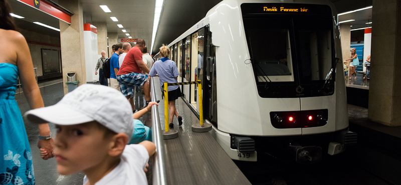 Galéria: nézzen be az új metrókocsiba!