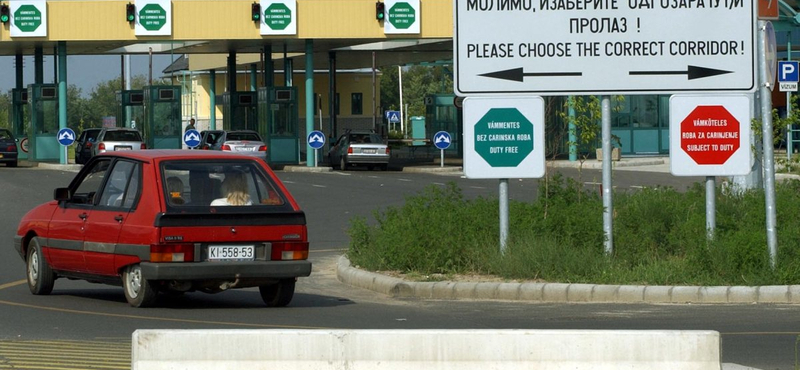 Szünetel a határátkelés Beregsuránynál