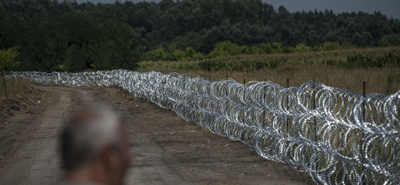 Feltalálta a kormány az egyszer már bevált határvadászokat