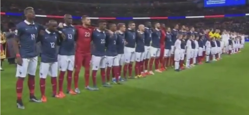 Tízezrek énekelték a francia himnuszt a Wembley-ben - videó