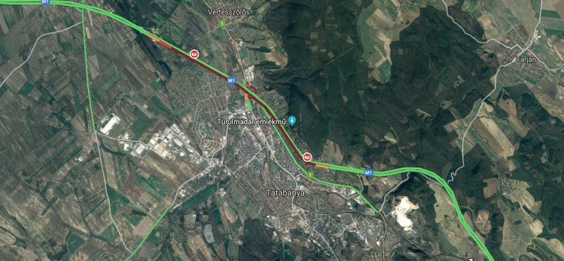 Halálos kamionbaleset az M1-esen, Tatabányánál lezárták a fél útpályát