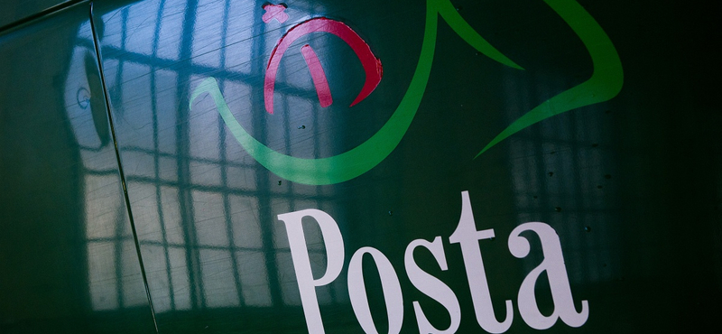 A magyar állam egy határmenti postafiók, pottyantós budival