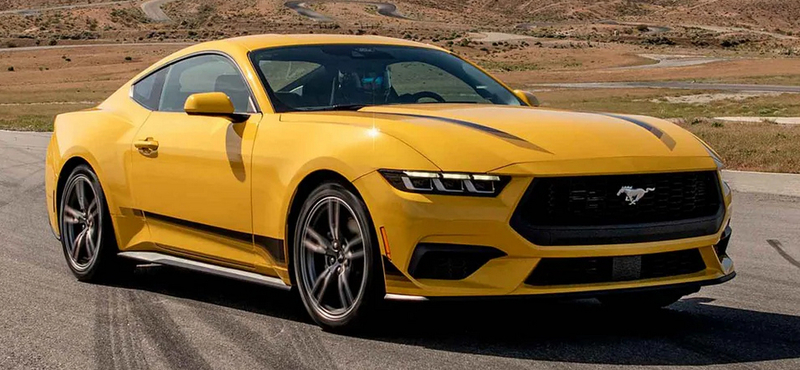 Az új Ford Mustang a kisebb motorral is nagyot lép