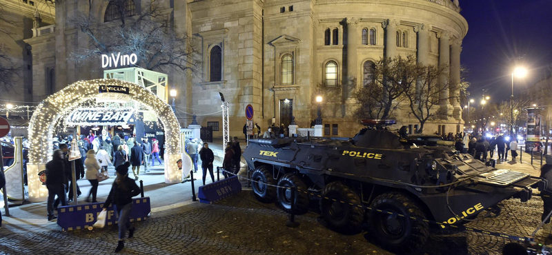 Bakondi szürreális magyarázatot adott arra, miért lehetett összefesteni a TEK páncélosát