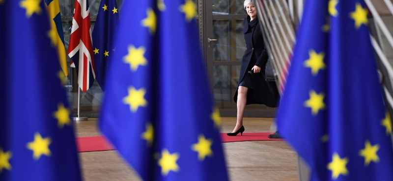 Brexit: Theresa May legalább Brüsszelben örülhet