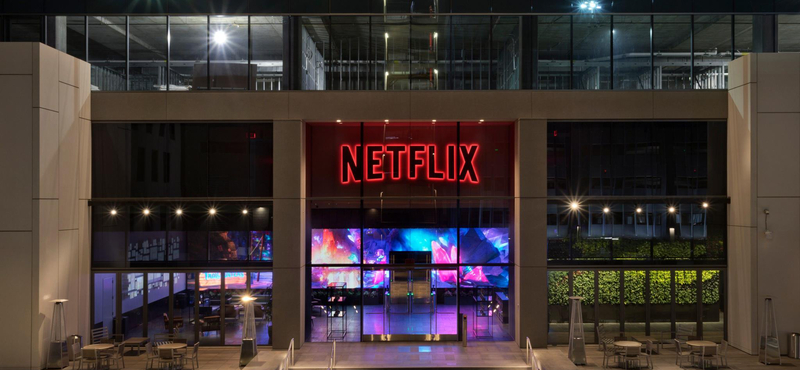 Jön a Netflix büntetése, fizetnie kell, aki megosztja a jelszavát