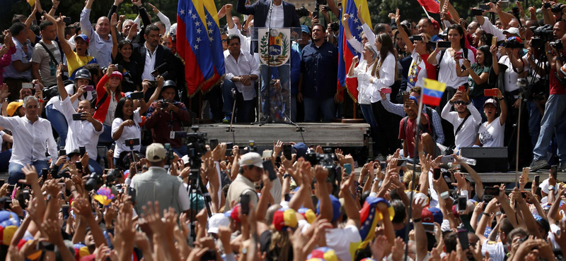 Hazaküldték Venezuelából a német nagykövetet