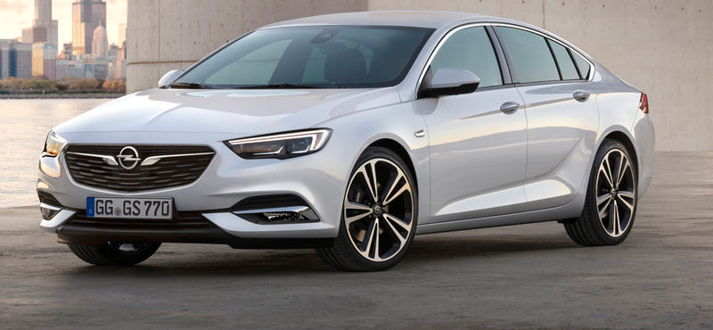 Akkor hivatalosan is itt az új Opel Insignia - képek