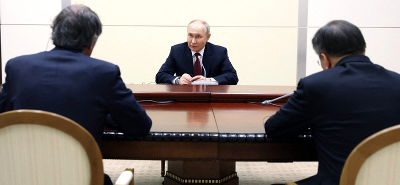 Putyin az oligarchákat adóztatná, hogy kifizesse választási ígéreteit