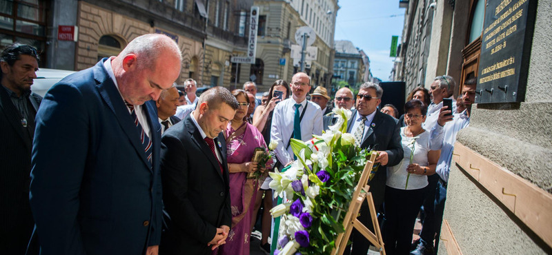 A roma holokauszt áldozataira emlékeztek Budapesten