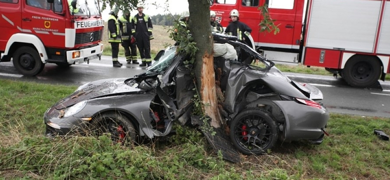 Egyetlen Porsche sem érdemel ilyen csúnya véget