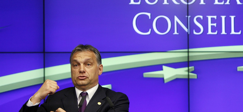 Orbán százmilliárdokat kockáztatva háborúzik az EU-val