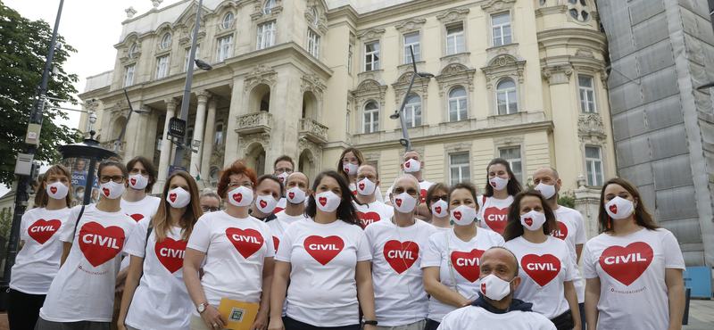 Fogynak a valódi civil szervezetek, miközben egyre több a kormányközeli alapítvány