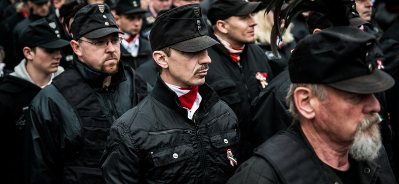 A rendőrségnek nem tűnt fel a Magyar Gárda egyenruhája március 15-én