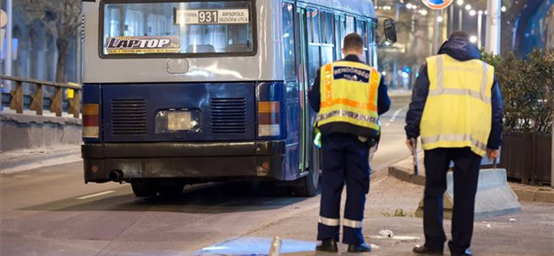 Saját busza ütötte el a sofőrt a Nyugatinál éjszaka – fotó