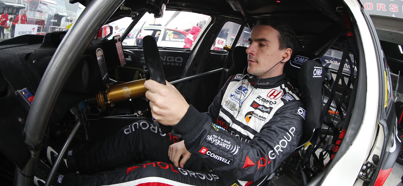 Michelisz robbantott a WTCC makaói nyitóedzésén