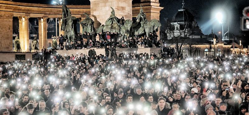 Nyolc fiatal lakhatását biztosították egy évvel az Influenszer-tüntetés után