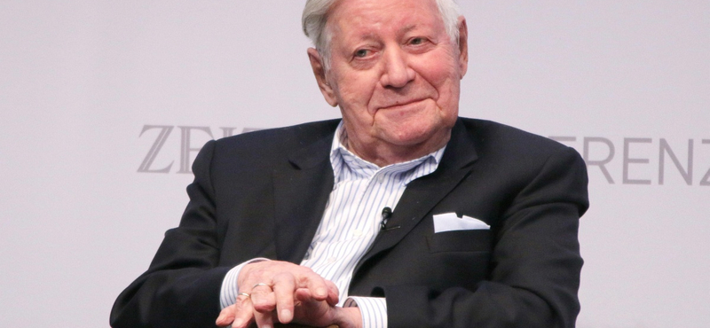 Meghalt Helmut Schmidt