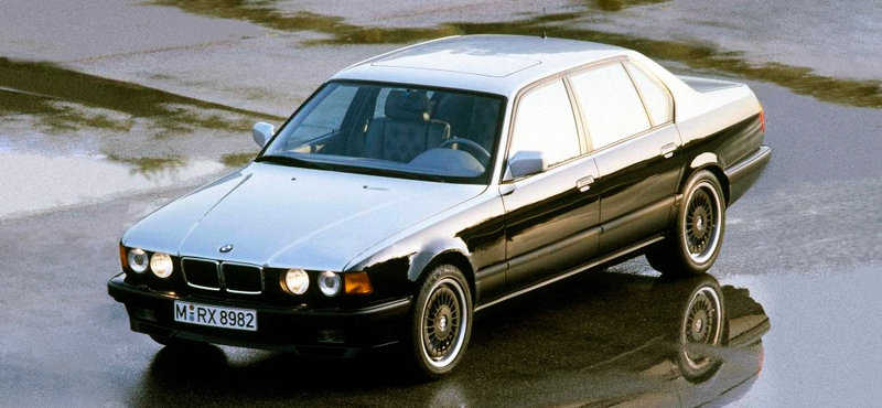 Két fényűző BMW-t is tervezett Karl Lagerfeld