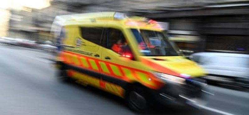 Ammónia szivárgott, 14 embert vittek kórházba egy kisvárdai üzemből