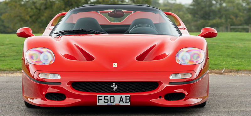 Méregdrága portéka a Rod Stewart nevével fémjelzett Ferrari F50