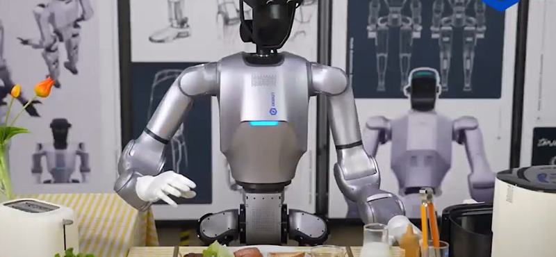 Pirítóst készít reggelire, precízen tálal, és még mosolyog is a kínai robotséf – videó