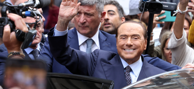 Berlusconi: Salvini ügyes, de sose dolgozott