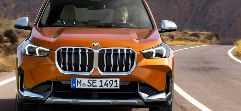 Hivatalos: itt a teljesen új BMW X1 és iX1