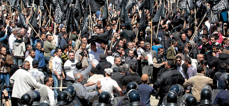 Milliós tömegek vonultak az utcára Libanonban